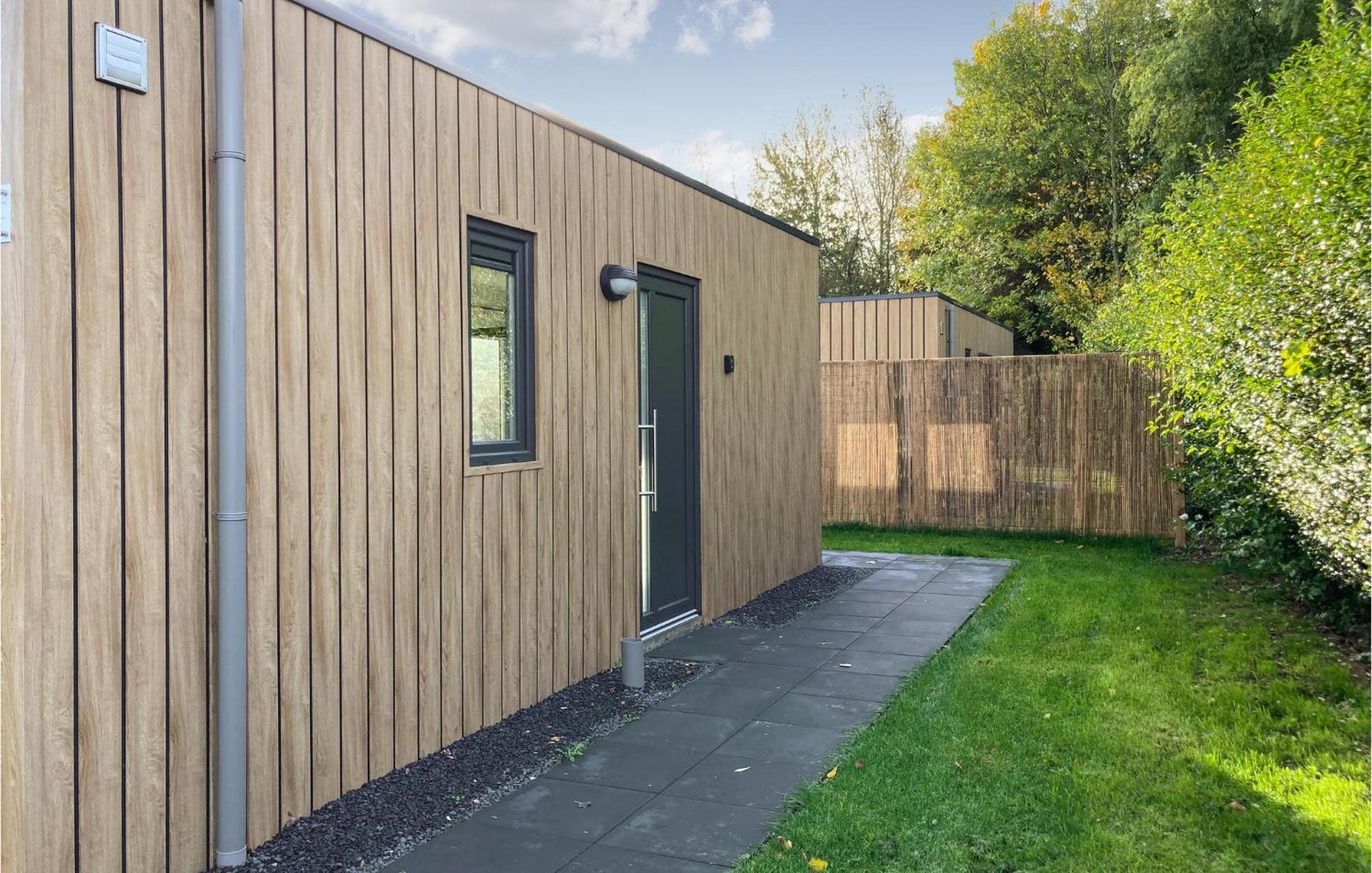 2 Bedroom Stunning In Heinkenszand